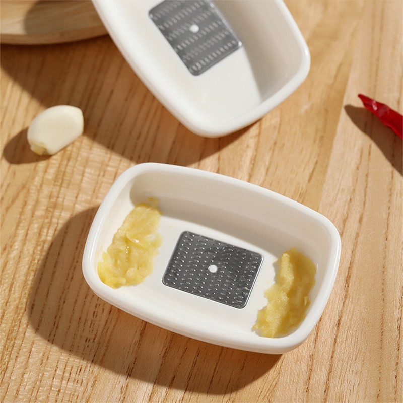 #Professional grade garlic mincer